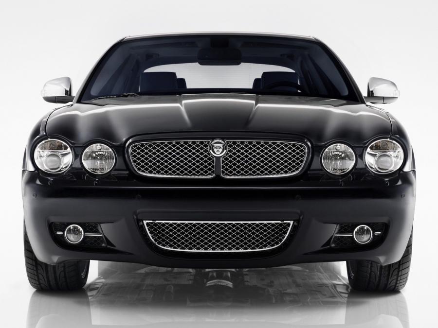  Jaguar XJ Portfolio 2008 года  (фото 4 из 8)
